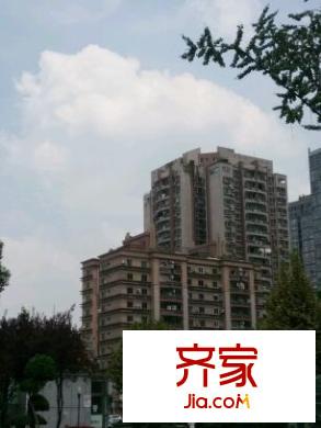 龍泉大廈外景圖 
