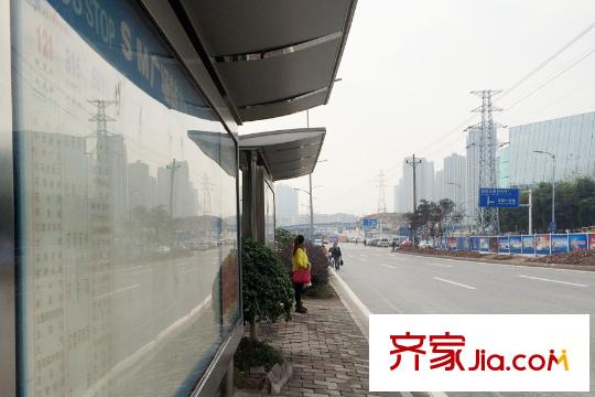 金易E世界周邊sm廣場公交站