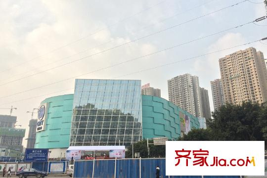 金易E世界東側(cè)sm廣場