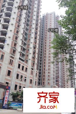金易E世界5/6/7號樓工程進(jìn)度實(shí)景（2015-9）