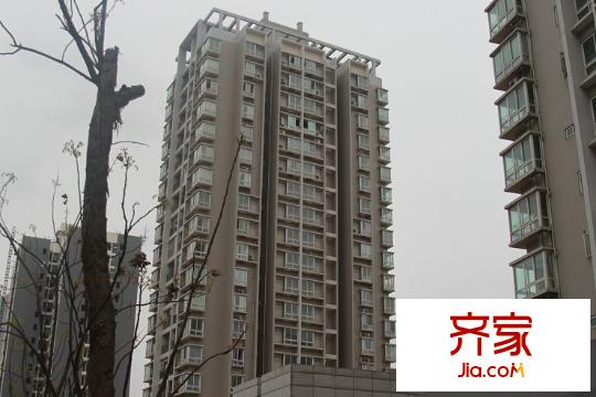 天高鴻苑外景圖