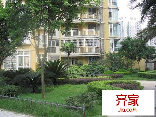 華彩俊豪外景圖 