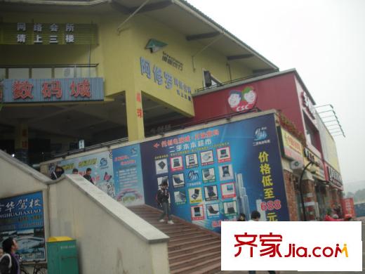 東方劍橋配套圖項(xiàng)目周邊商業(yè)