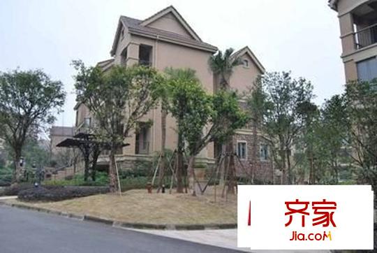 綠地翠谷勃朗廷外景圖 