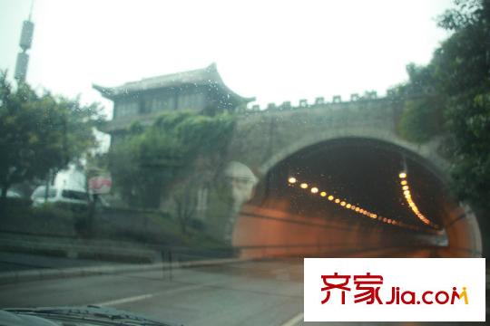 華宇上院周邊照母山隧道