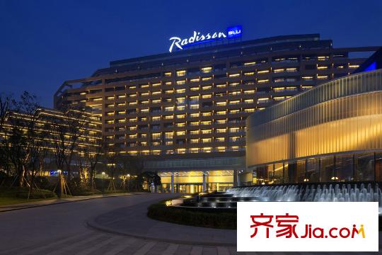 融匯溫泉城童話里項目內(nèi)部酒店