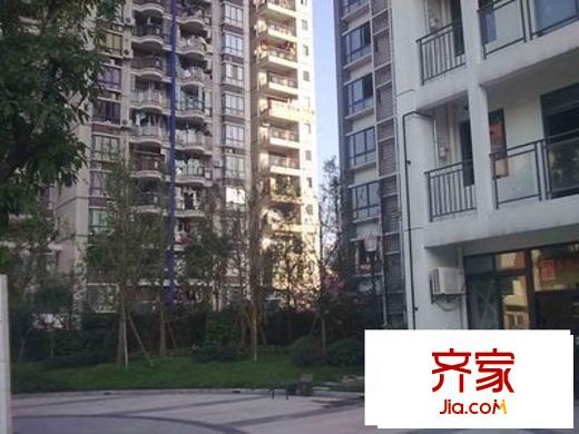 V8區(qū)外景圖