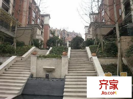 旭輝朗香郡外景圖天鵝溪 