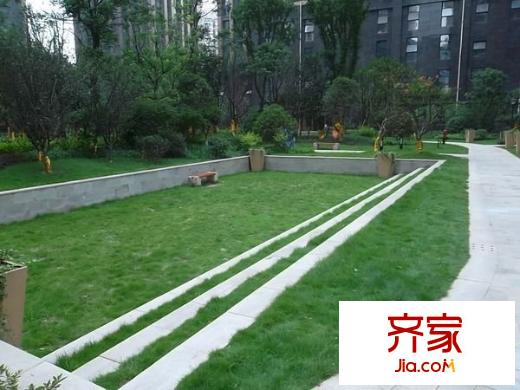 財信城市國際
