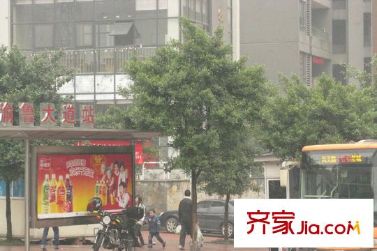 招商花園城項目周邊公交站