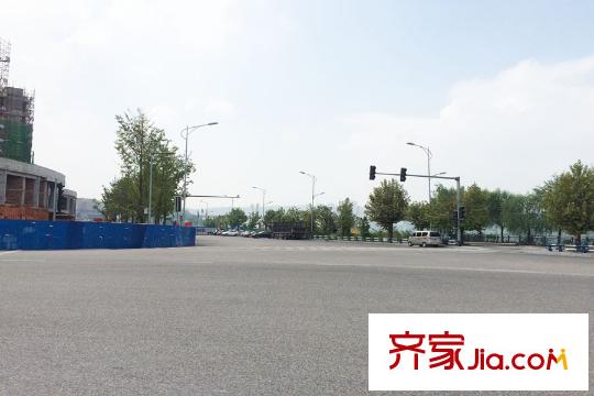 棕櫚泉悅江國際項目周邊道路情況