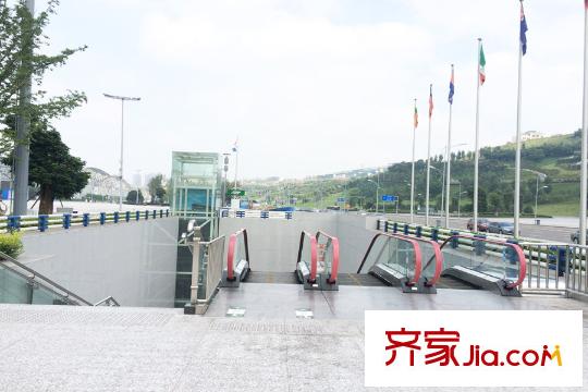 棕櫚泉悅江國際項目周邊輕軌出入口