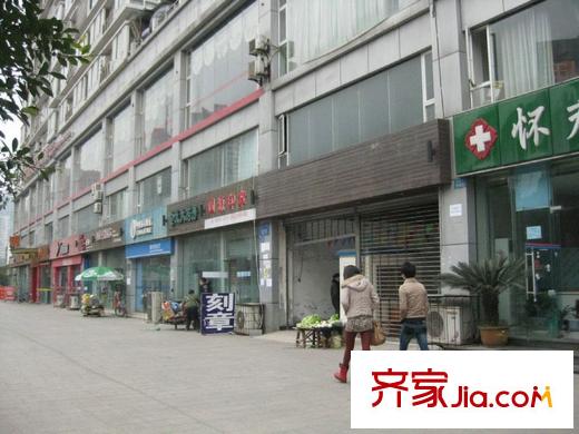 融科金湖灣項目周邊商業(yè)配套