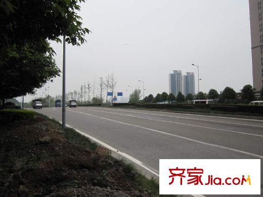融科金湖灣周邊道路主干道