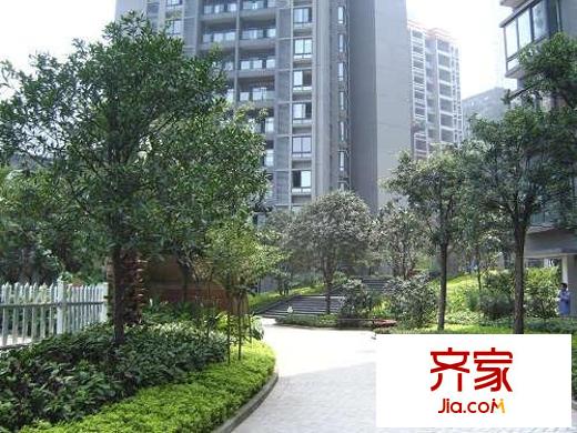 華宇秋水長天外景圖  