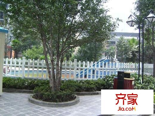 華宇秋水長天外景圖  