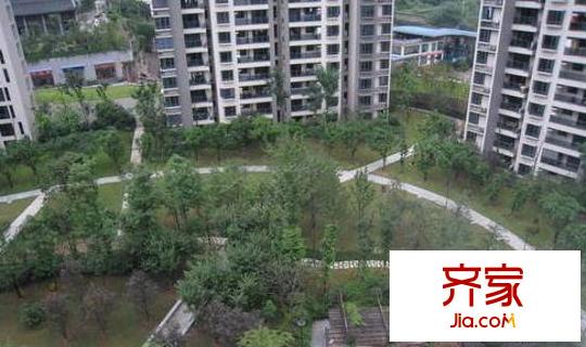 龍湖觀山水外景圖