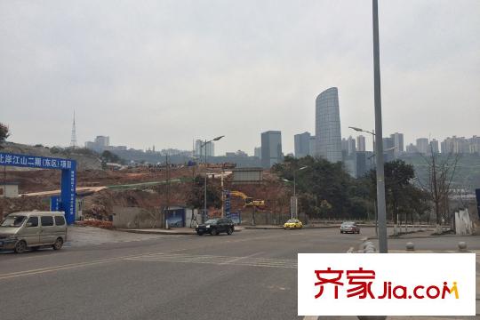 國(guó)興北岸江山東西區(qū)中間建新西路