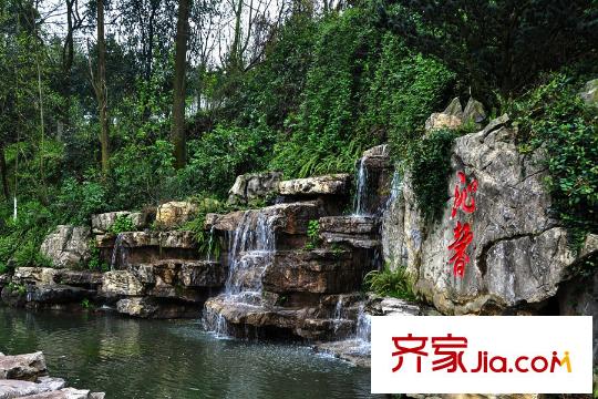 康田蔚藍(lán)海周邊照母山森林公園