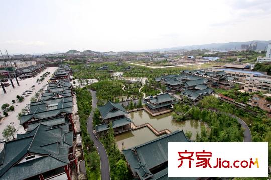 中交麗景周邊巴國城