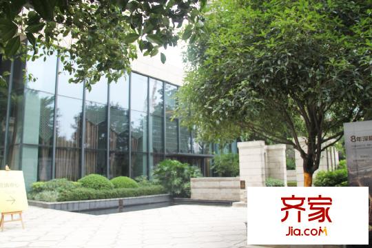 華潤二十四城售樓部外（2015.10.9）