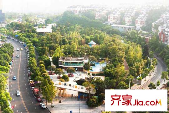 嘉凱城北麓官邸周邊兒童公園
