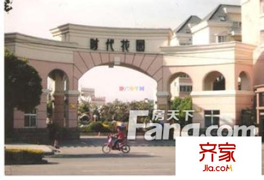 何山路小區(qū)外景圖
