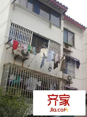 東中市小區(qū)外景圖