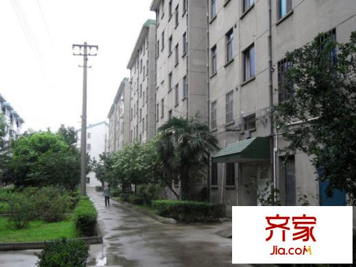 靈巖新村外景圖