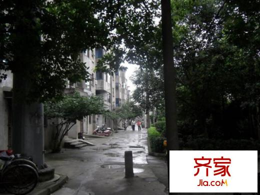 靈巖新村外景圖