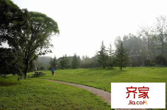 溫哥華特區(qū)別墅外景圖