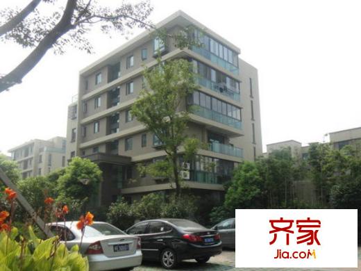 嘉業(yè)陽光水榭別墅外景圖 