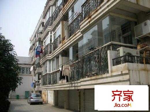 潤發(fā)公寓