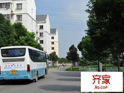 馬澗花園二區(qū)外景圖白 