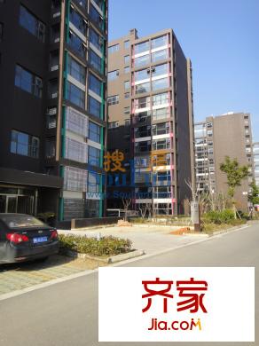 漕湖之星外景圖1#、2#小高層實(shí)景圖2012.12.20