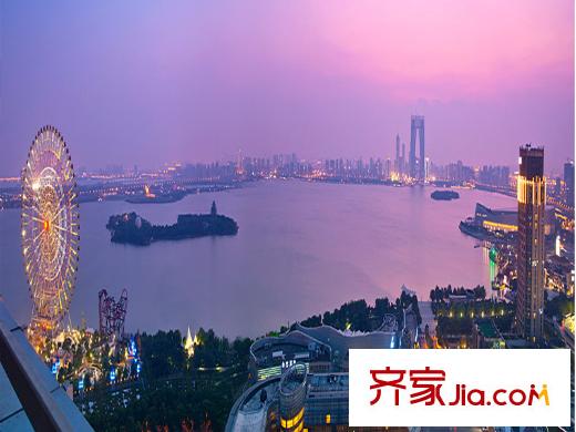 圓融星座向西300米金雞湖小全景