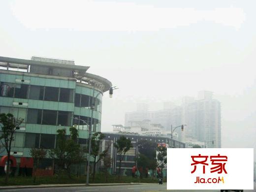 中國(guó)國(guó)際服裝城外景圖 