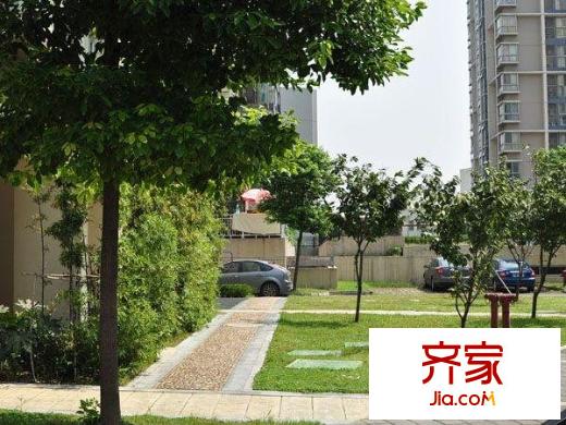 名馨花園外景圖新港
