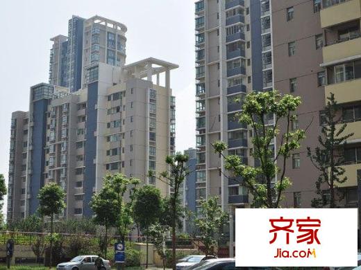 名馨花園外景圖新港