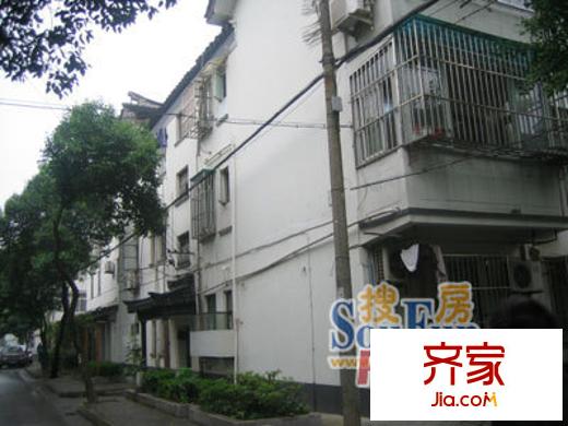 槐樹巷外景圖 