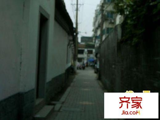 富郎中巷外景圖