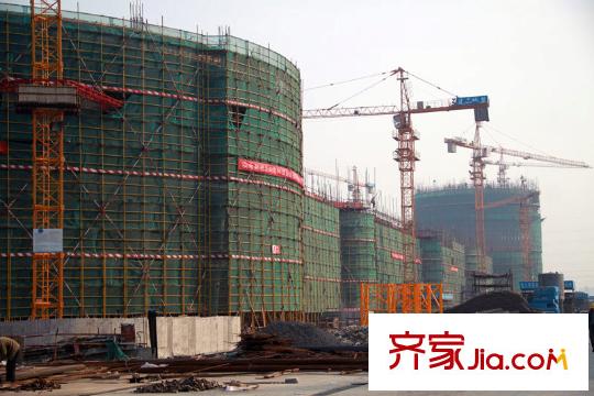中惠晨曦馨苑三期配套圖項目附近繁花中心正在建設(shè)
