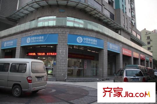 群星苑配套圖往北500米中國(guó)移動(dòng)營(yíng)業(yè)廳