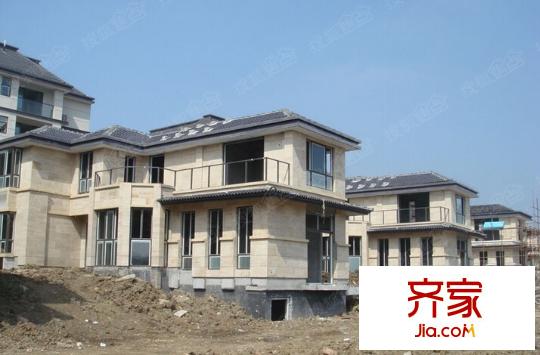 中南世紀(jì)城別墅外景圖