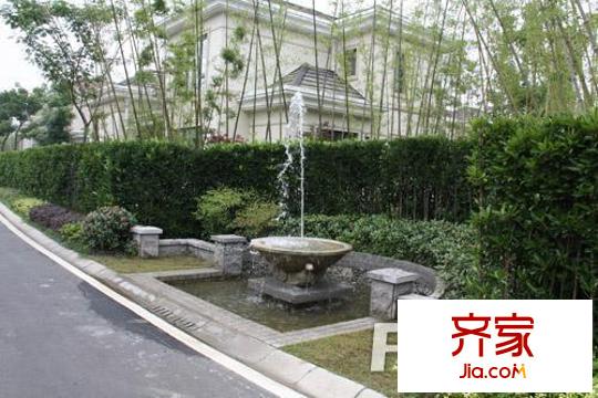 首開常青藤別墅外景圖