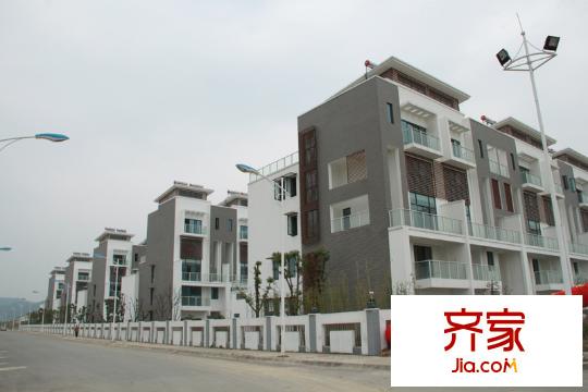 太湖純水岸別墅實(shí)景圖疊加別墅實(shí)景2012.4.10