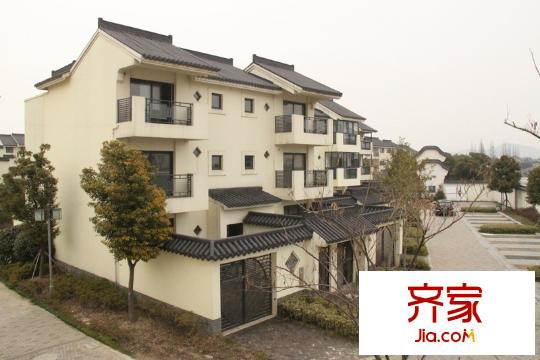 錦澤苑聯(lián)排別墅實(shí)景（2012.3.1）