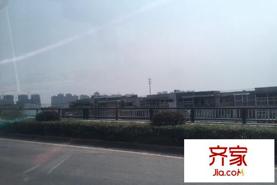 保利悅平方米項(xiàng)目實(shí)景2015.8.25