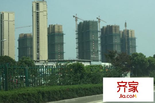 保利悅平方米項(xiàng)目實(shí)景2015.8.25