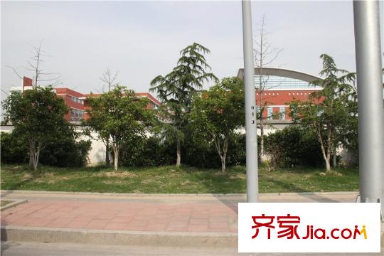 保利悅平方米項目西2公里獨墅湖小學